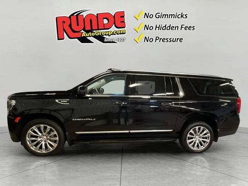 Used 2022 GMC Yukon XL Denali w/ Max Trailering Package image 2