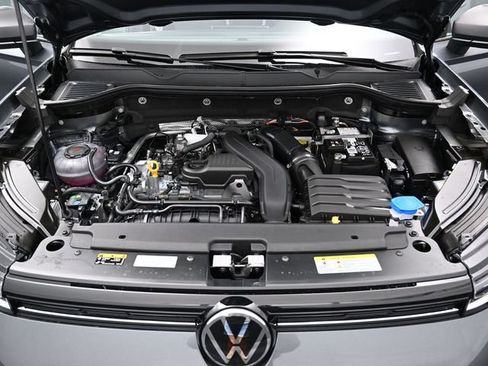 Used 2025 Volkswagen Taos S w/ Taos MDO Package FWD image 15