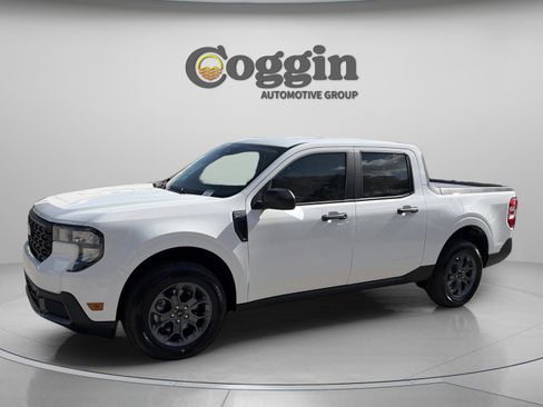 New 2026 Ford Maverick XLT FWD image 1