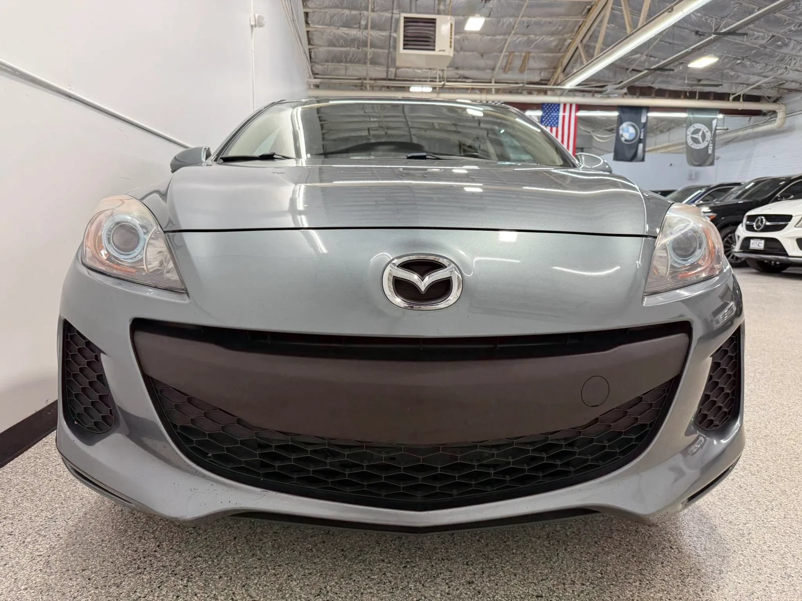 Used 2013 MAZDA MAZDA3 i Touring FWD image 10