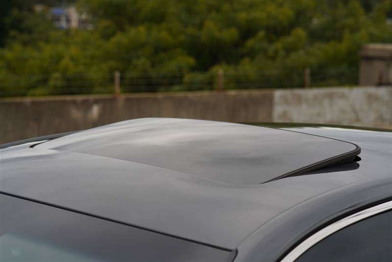Used 2019 Genesis G90 5.0 Ultimate RWD image 42