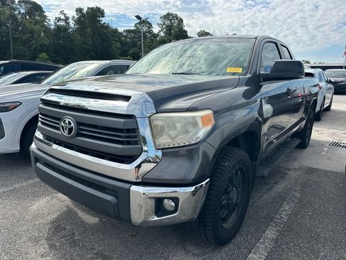 Used 2015 Toyota Tundra SR5 w/ SR5 Upgrade Package RWD image 15