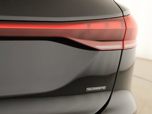 New 2027 Audi Q6 e-tron Premium Plus AWD/4WD image 33