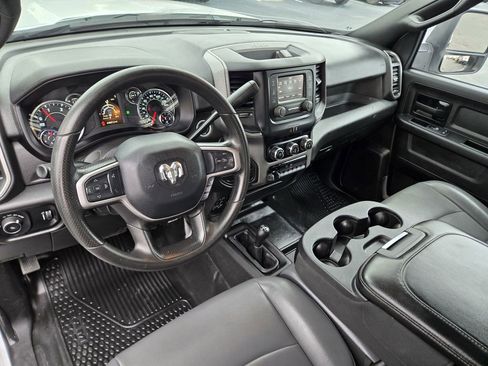 Used 2024 RAM 4500 Tradesman w/ Chrome Appearance Group AWD/4WD image 13
