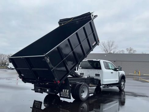 New 2024 Ford F550 4x4 SuperCab Super Duty image 31