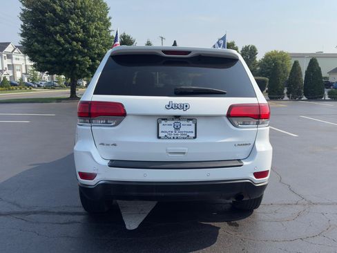Used 2020 Jeep Grand Cherokee Laredo AWD/4WD image 5