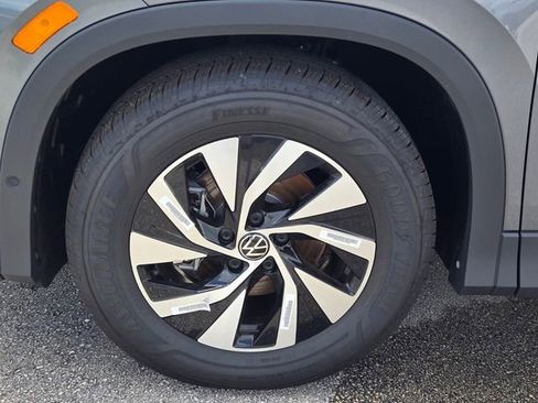 New 2026 Volkswagen Tiguan S FWD image 10