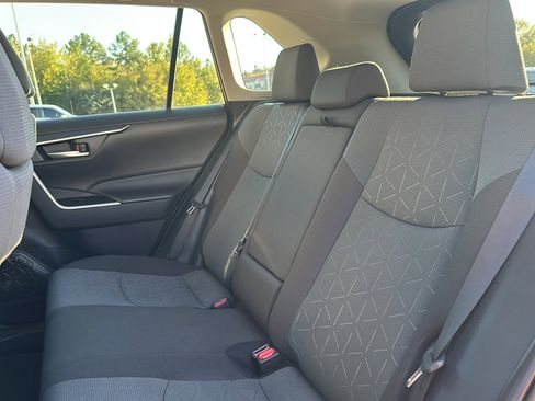 Used 2024 Toyota RAV4 XLE image 8