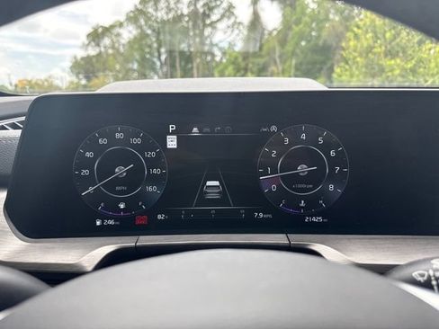 Used 2025 Kia Telluride SX Prestige X-Line AWD/4WD image 3