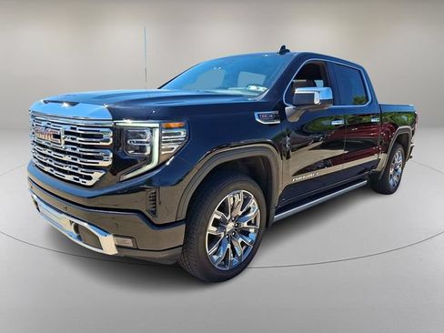 Used 2023 GMC Sierra 1500 Denali AWD/4WD image 5