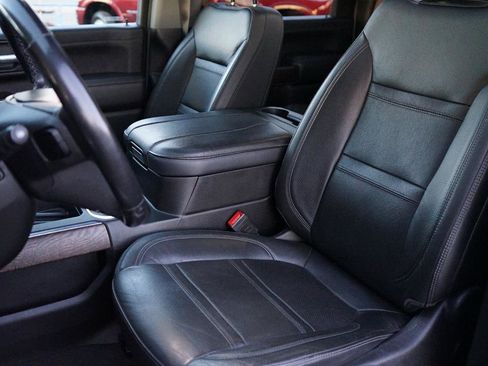 Used 2023 GMC Sierra 2500 Denali w/ Denali Ultimate Package image 28