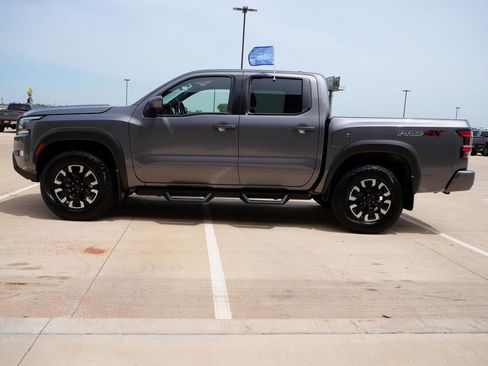 Used 2024 Nissan Frontier PRO-4X w/ Off-Road Protection Package AWD/4WD image 3