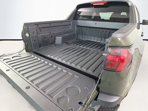 Used 2025 Hyundai Santa Cruz SEL FWD image 27