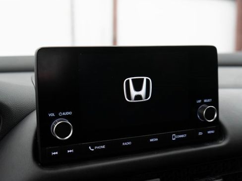 Certified 2024 Honda HR-V LX image 4