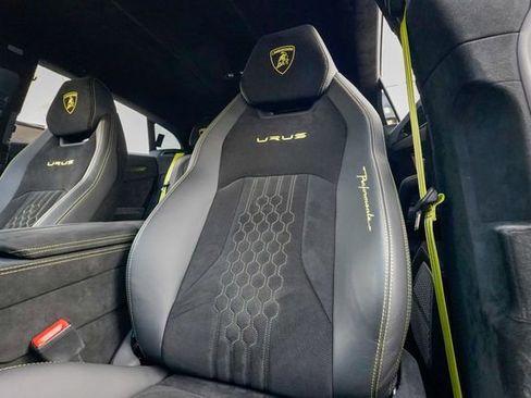 Used 2023 Lamborghini Urus Performante image 61