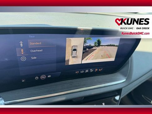 Used 2024 Buick Envision Preferred AWD/4WD image 23