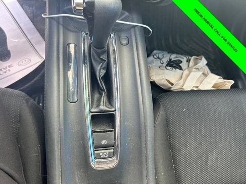 Used 2016 Honda HR-V EX image 22