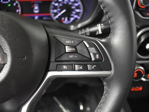 Certified 2022 Nissan Sentra SV w/ Trunk Package FWD image 17