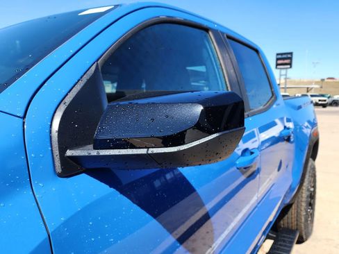 New 2026 GMC Canyon Elevation w/ Convenience Package image 12