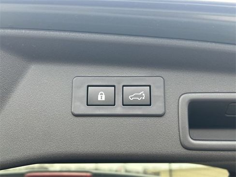 New 2026 Subaru Outback Touring XT image 36