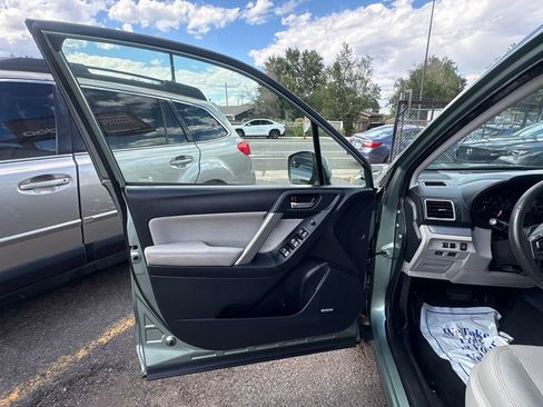 Used 2016 Subaru Forester 2.5i Touring w/ Protection Package #2 AWD/4WD image 10