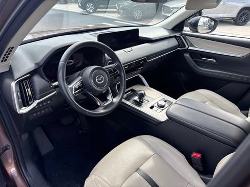 Used 2025 MAZDA CX-70 Plug-In Hybrid w/ Premium Pkg AWD/4WD image 10