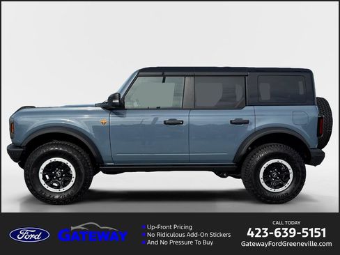 New 2025 Ford Bronco Badlands image 1