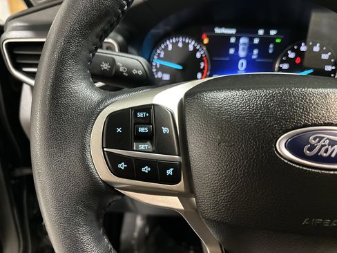 Certified 2023 Ford Explorer XLT w/ Equipment Group 202A image 22