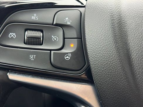 Used 2023 Buick Enclave Essence w/ LPO, Floor Liner Package FWD image 21