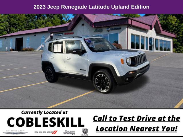 Used 2023 Jeep Renegade Latitude AWD/4WD image 1