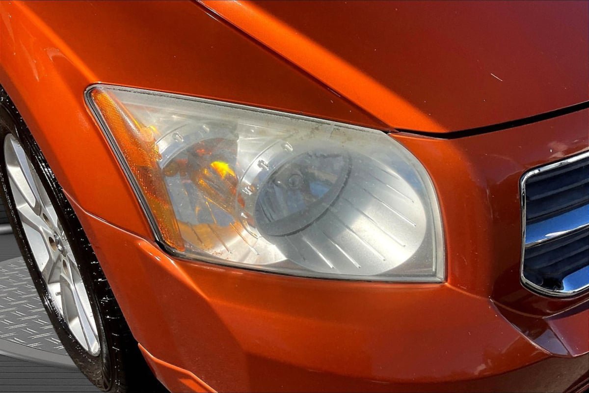 Used 2011 Dodge Caliber Heat FWD image 29