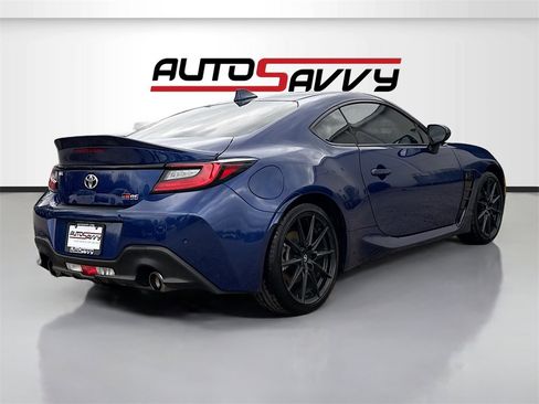 Used 2023 Toyota GR86 Premium image 7