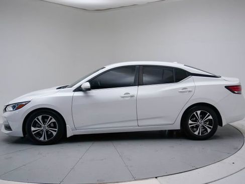 Used 2020 Nissan Sentra SV FWD image 2
