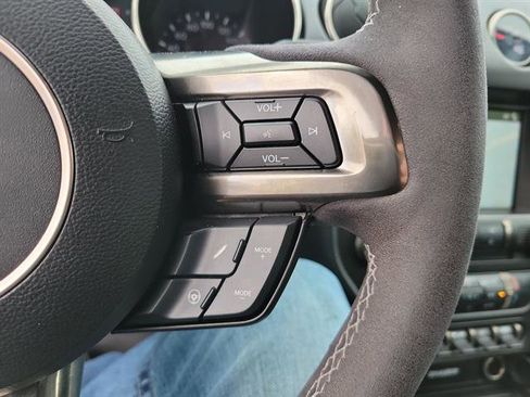 Used 2017 Ford Mustang Shelby GT350 w/ Electronics Package image 20