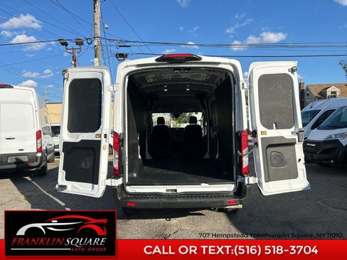 Used 2023 Ford Transit 250 Medium Roof AWD w/ Load Area Protection Package image 38
