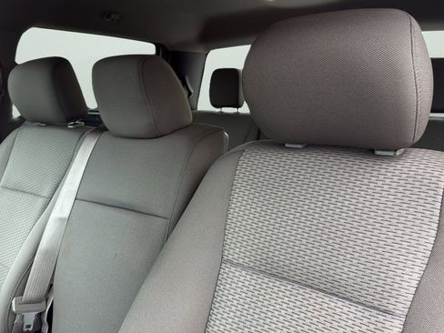 Used 2018 Ford F150 XLT RWD image 3