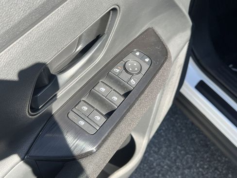 New 2026 Nissan Kicks S FWD image 14