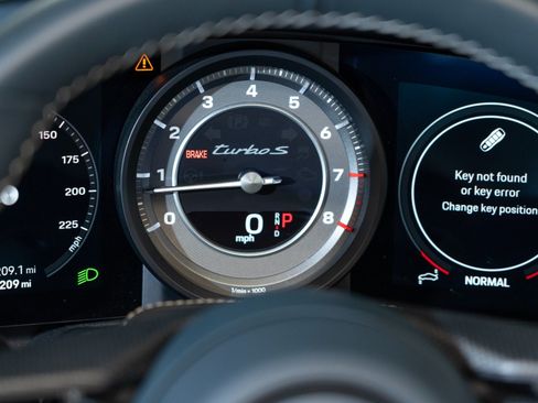 Certified 2024 Porsche 911 Turbo S AWD/4WD image 19
