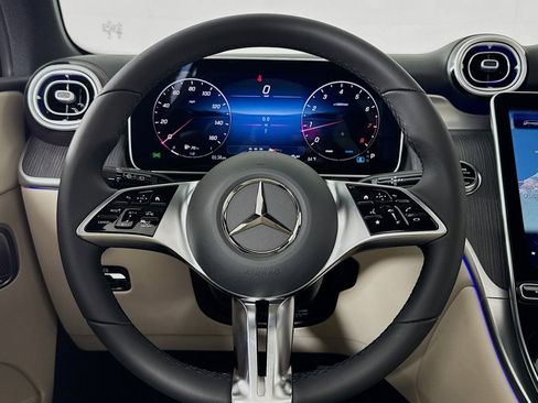 New 2026 Mercedes-Benz GLC 300 4MATIC image 17