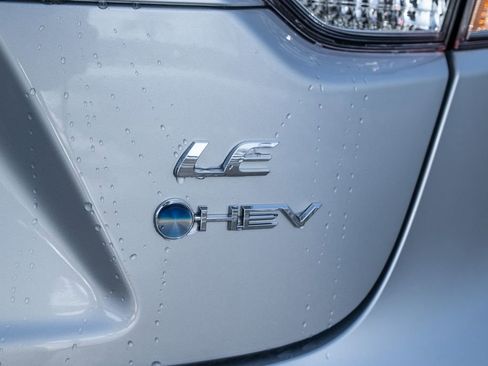 New 2026 Toyota Corolla LE image 10