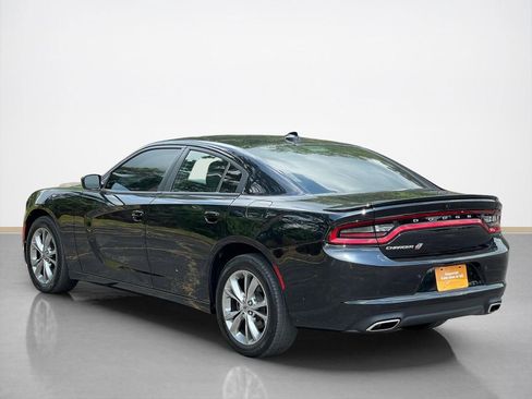 Used 2020 Dodge Charger SXT AWD/4WD image 5