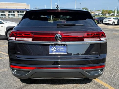 Certified 2026 Volkswagen Atlas Cross Sport SE AWD/4WD image 4