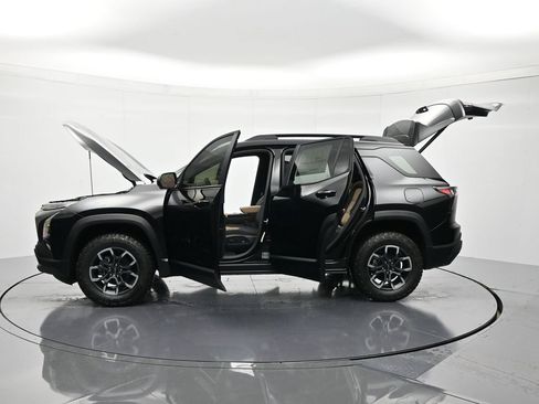 New 2026 Chevrolet Equinox ACTIV w/ Convenience Package III FWD image 46