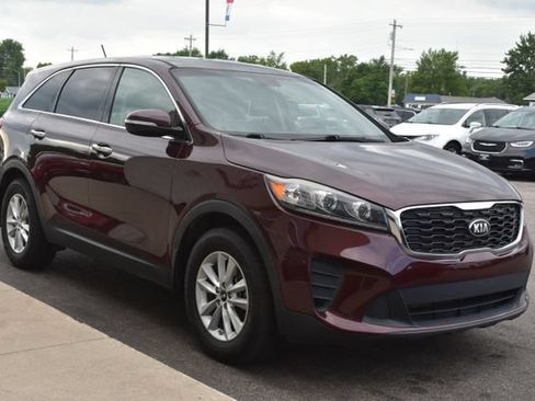 Used 2019 Kia Sorento FWD image 10
