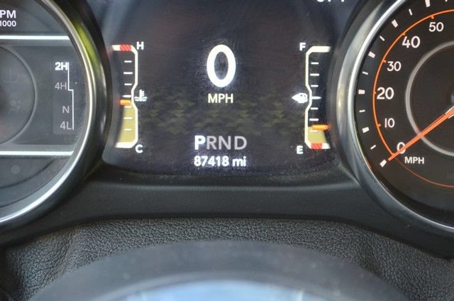 Used 2021 Jeep Wrangler Unlimited Sahara AWD/4WD image 23