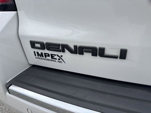 Used 2016 GMC Yukon Denali w/ Open Road Package image 34