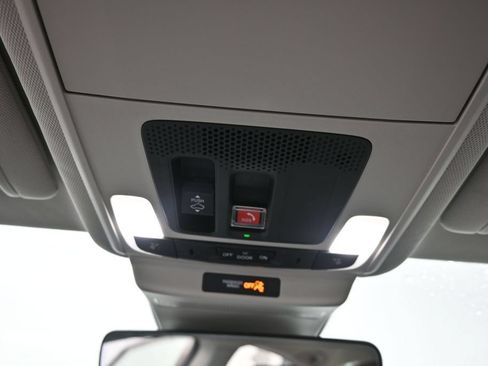 Used 2024 Honda Accord Touring image 16