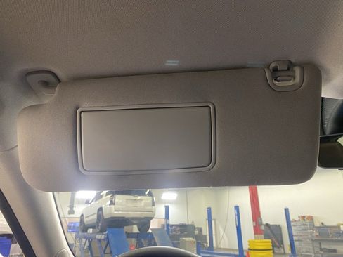 Used 2023 Acura MDX SH-AWD w/ Technology Package image 34