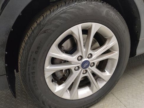 Used 2018 Ford Escape SEL AWD/4WD image 31