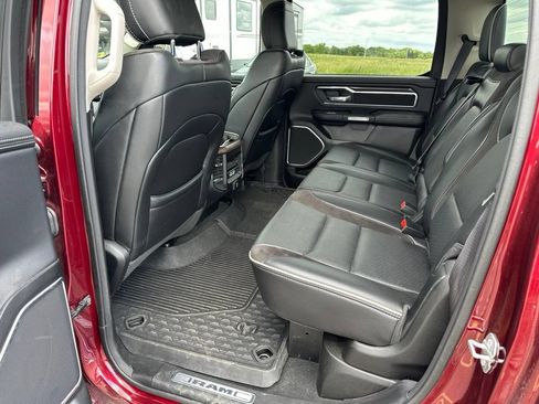 Used 2022 RAM 1500 Laramie AWD/4WD image 6